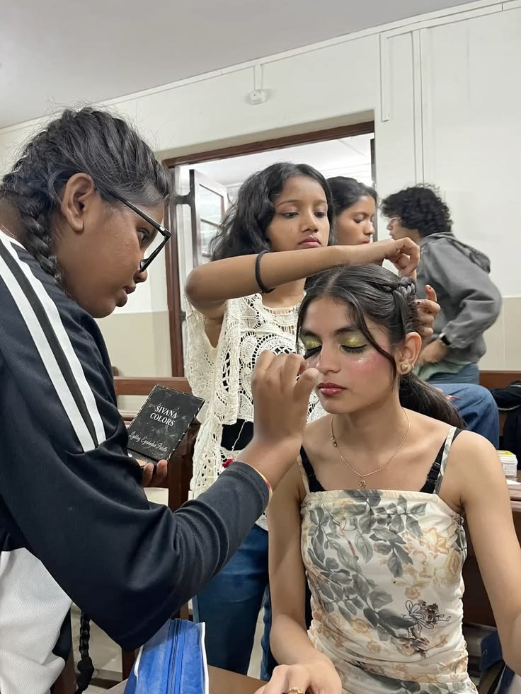 Beauty & Makeup BTS — casting photography