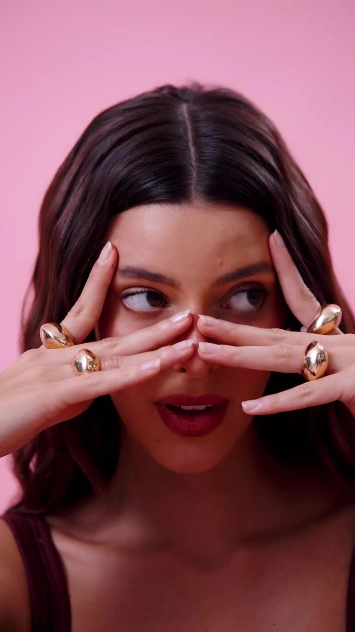 Beauty campaign, colour set build
