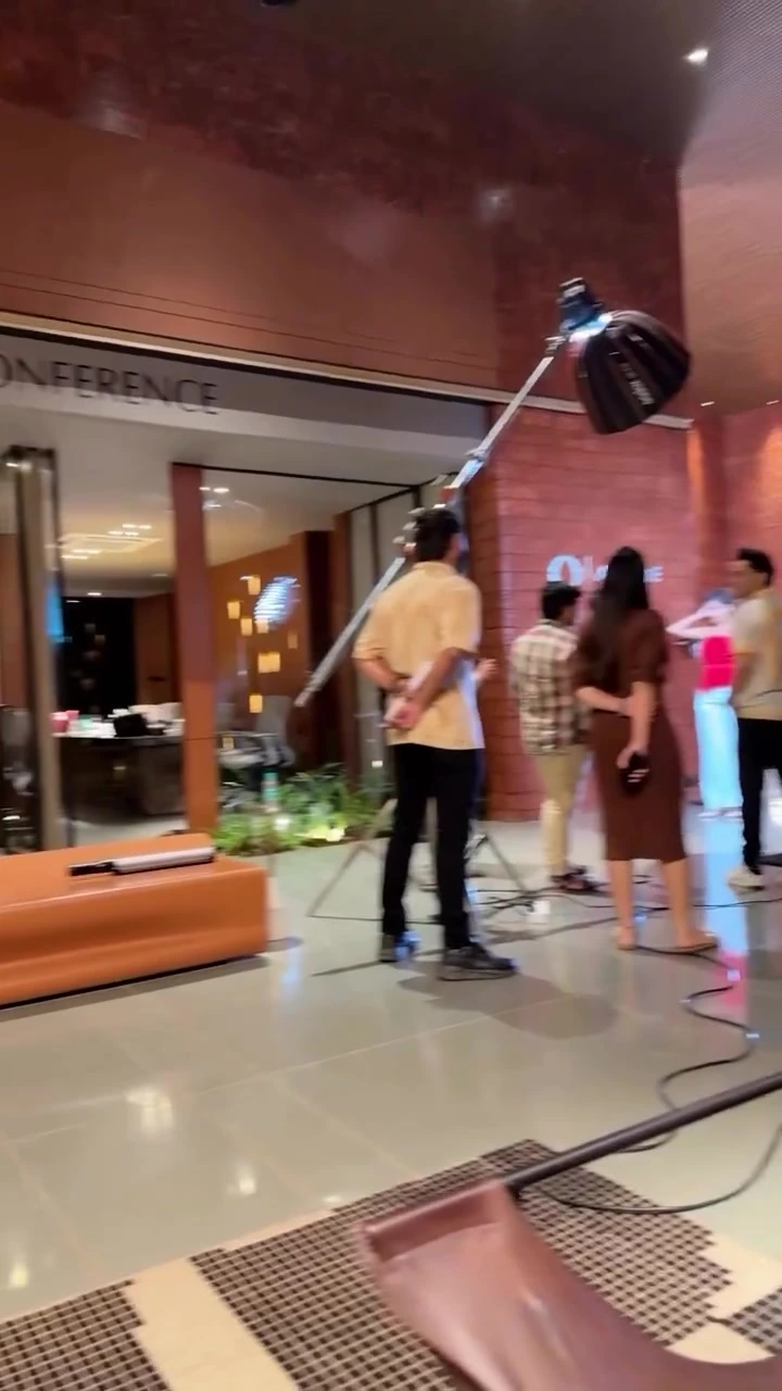 Location scout, retail floor