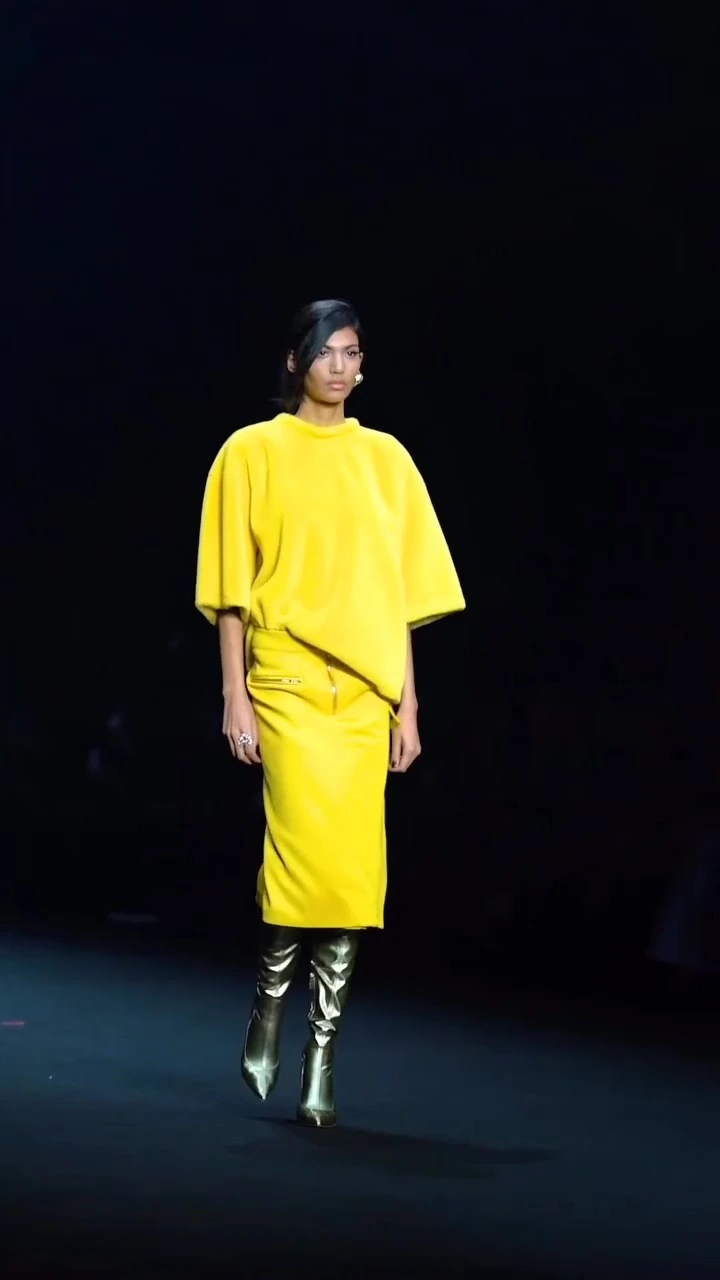 Runway pass, evening wear